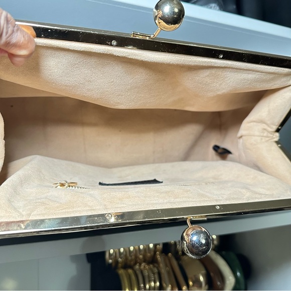 Jesalin “Sette” Oversized Leather Clutch - Picture 11 of 12